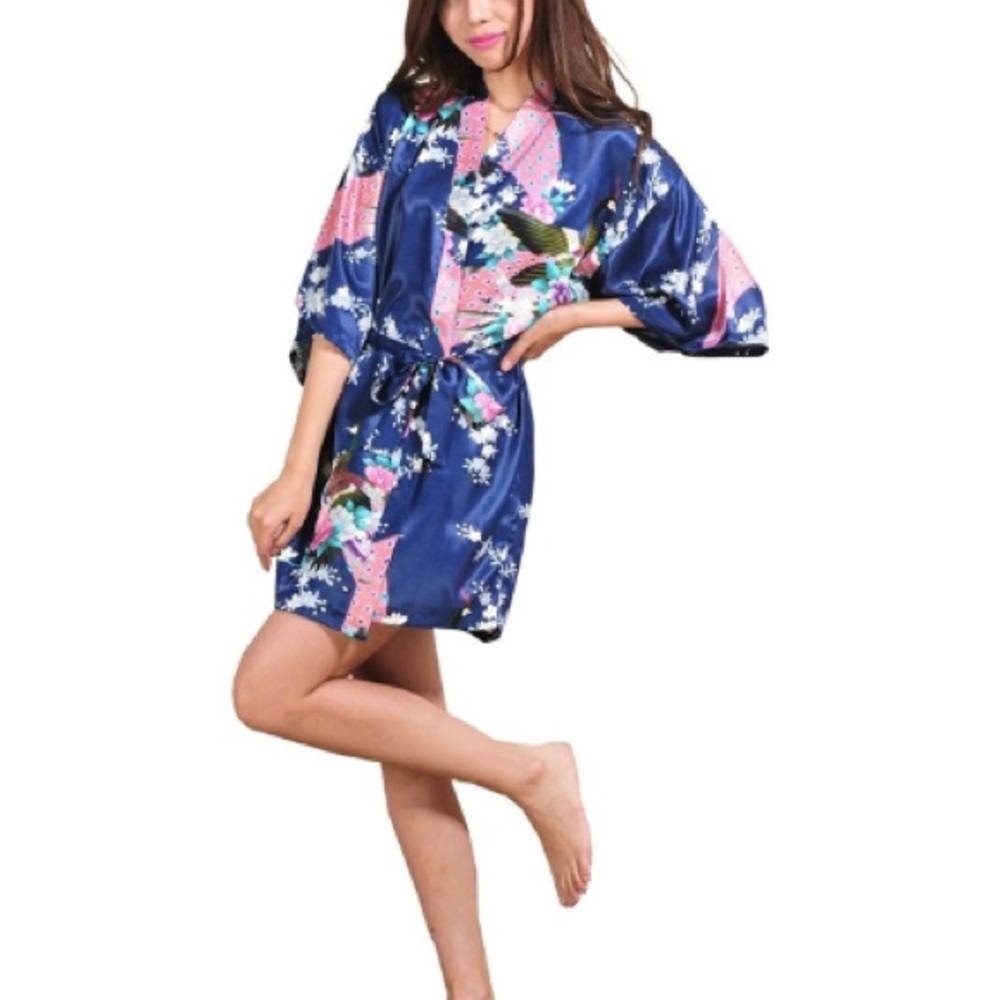 ⭐️3/$15⭐️ Satin peacock robe